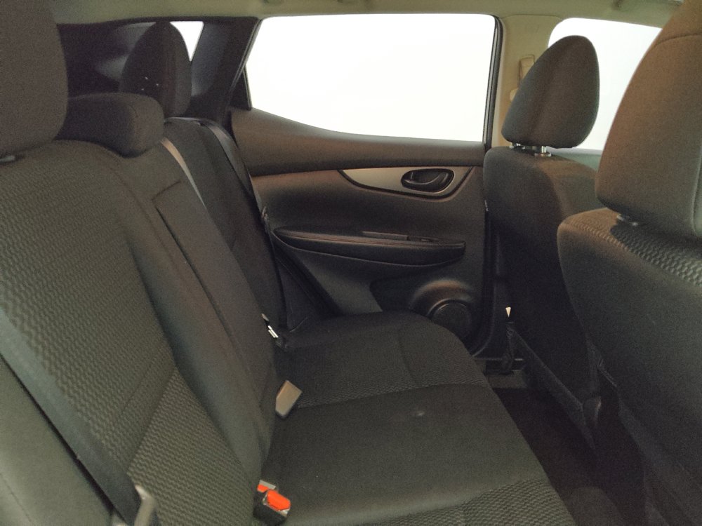 Used 2019 Nissan Rogue Sport S AWD/4WD image 19