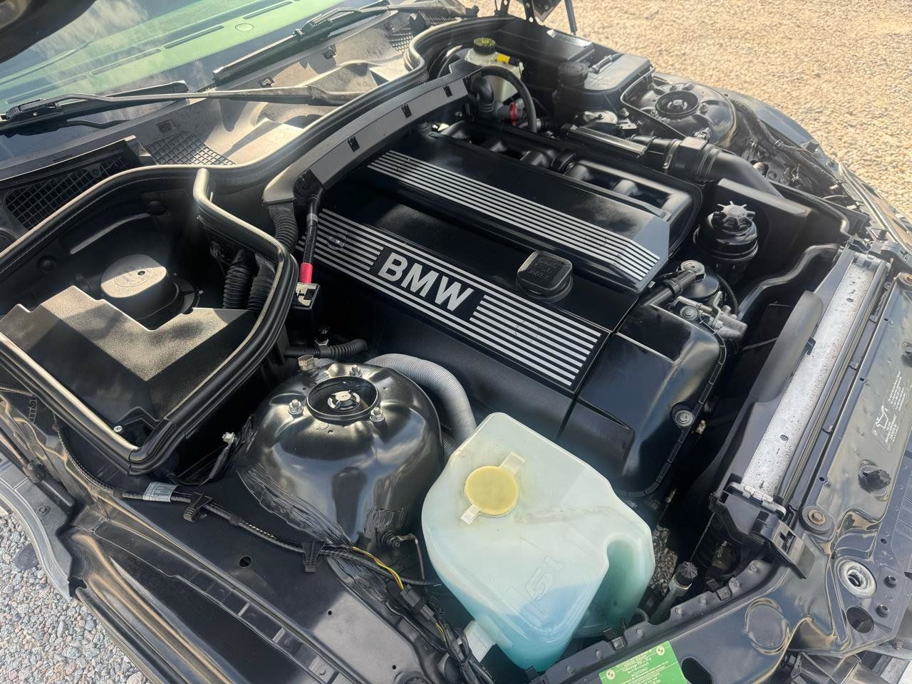 Used 2002 BMW Z3 2.5i RWD image 12