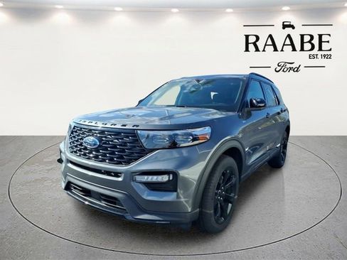 Used 2023 Ford Explorer ST-Line image 4