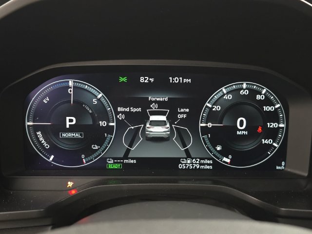 Used 2024 Mitsubishi Outlander 4WD Plug-In Hybrid image 19