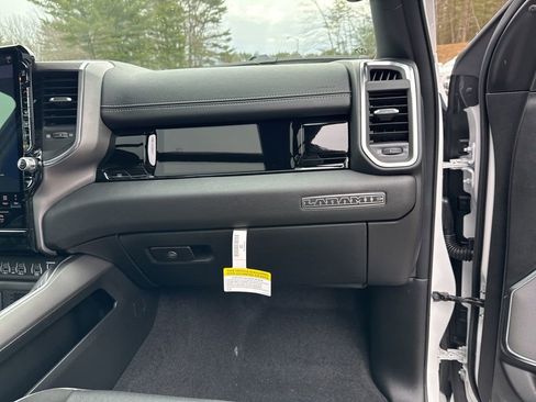 New 2026 RAM 1500 Laramie AWD/4WD image 31