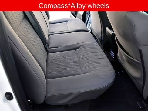 Used 2018 Toyota Tacoma TRD Off-Road image 14