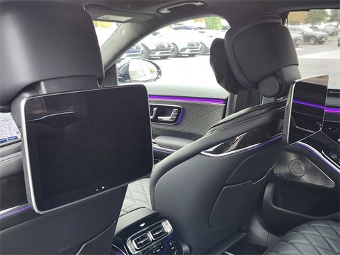 Certified 2024 Mercedes-Benz S 580 4MATIC Sedan image 13