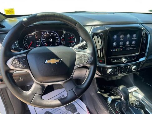 Used 2023 Chevrolet Traverse Premier AWD/4WD image 12