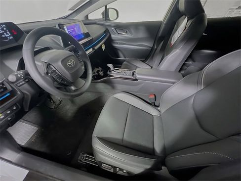 New 2026 Toyota Prius Plug-In Hybrid image 12