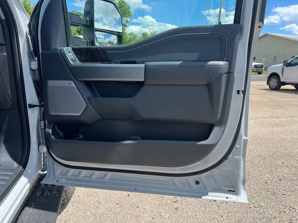 New 2026 Ford F250 Lariat w/ Tremor Off-Road Package AWD/4WD image 21