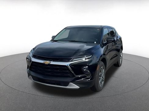 Used 2025 Chevrolet Blazer LT image 7