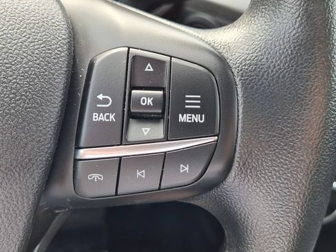 Used 2025 Ford Escape Active AWD/4WD image 19