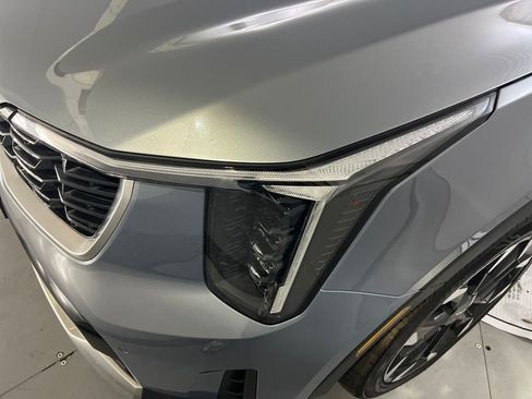 Used 2025 Kia Sorento EX FWD image 39