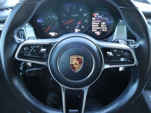 Used 2017 Porsche Macan GTS image 21