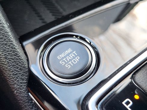 Used 2023 Kia Sportage EX image 23