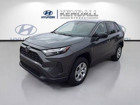 Used 2024 Toyota RAV4 LE FWD image 3
