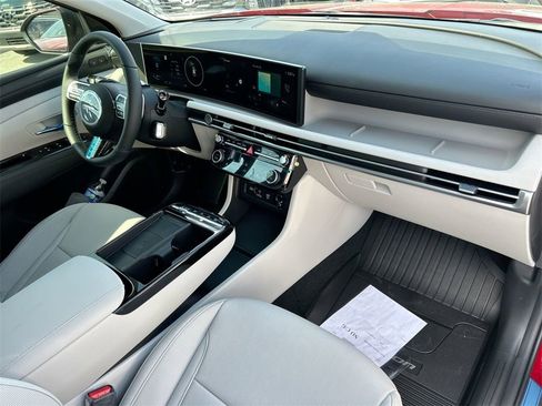 New 2026 Hyundai Tucson Limited image 17