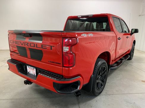 Used 2022 Chevrolet Silverado 1500 Custom w/ Rally Edition AWD/4WD image 9