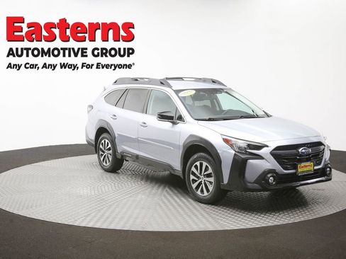 Used 2024 Subaru Outback Premium AWD/4WD image 49
