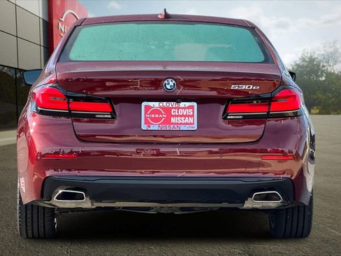 Used 2023 BMW 530e image 8