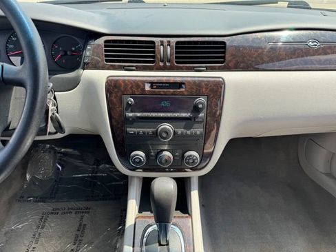 Used 2012 Chevrolet Impala LS FWD image 2
