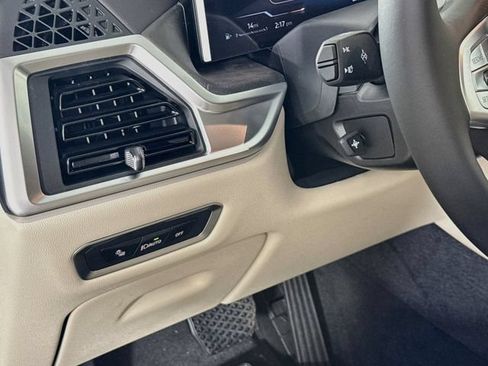 New 2027 BMW X7 xDrive40i AWD/4WD image 10