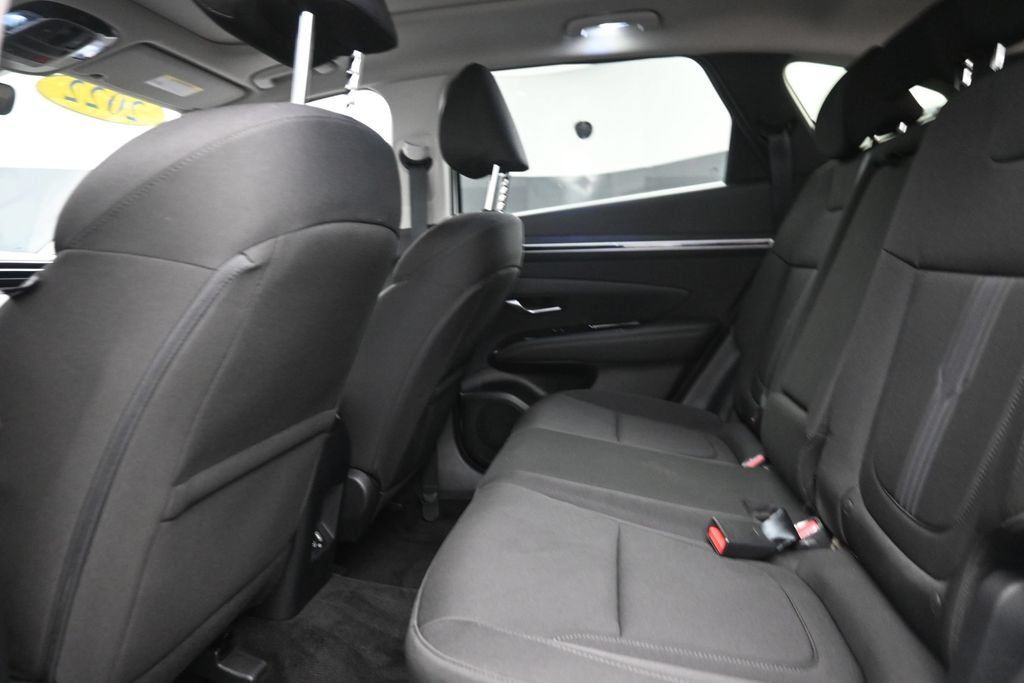 Used 2022 Hyundai Tucson SEL w/ Cargo Package AWD/4WD image 14