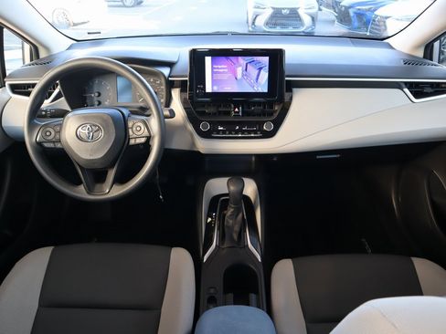 Used 2023 Toyota Corolla LE image 23