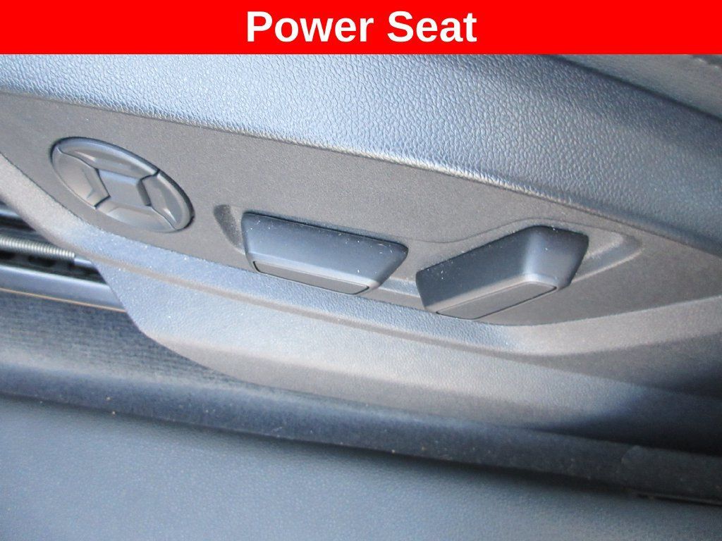 Used 2023 Audi Q7 3.0T Premium Plus AWD/4WD image 28