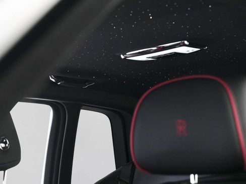 Certified 2025 Rolls-Royce Cullinan AWD/4WD image 13