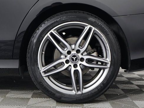 Used 2019 Mercedes-Benz E 300 image 15
