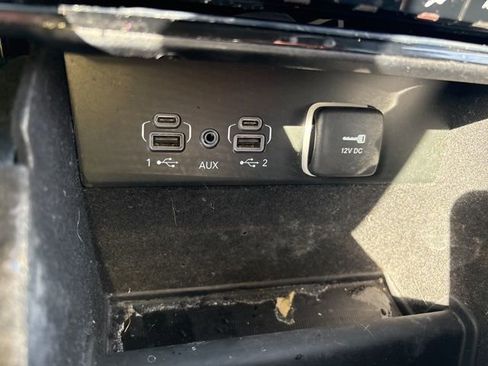 Used 2022 Jeep Grand Cherokee L Limited image 36