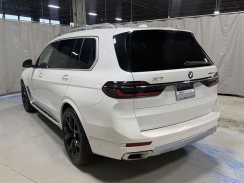 Used 2024 BMW X7 xDrive40i w/ Executive Package AWD/4WD image 18