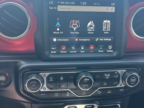 Used 2021 Jeep Gladiator Rubicon AWD/4WD image 42