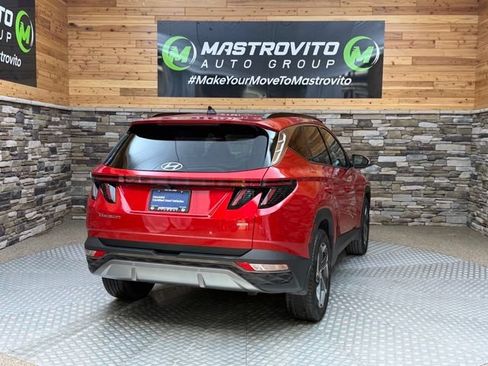 Used 2023 Hyundai Tucson Limited w/ Cargo Package AWD/4WD image 10