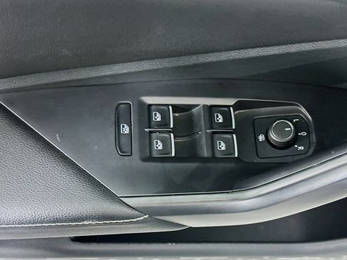 Used 2025 Volkswagen Jetta S FWD image 15