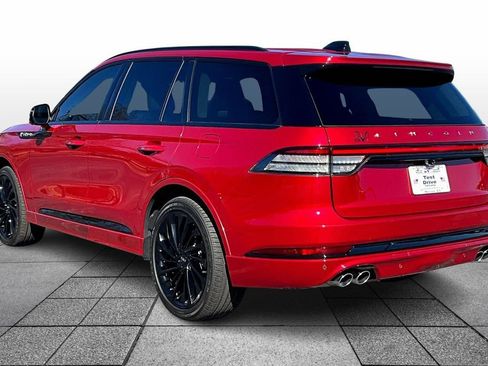 Used 2025 Lincoln Aviator Reserve w/ Jet Appearance Package image 12