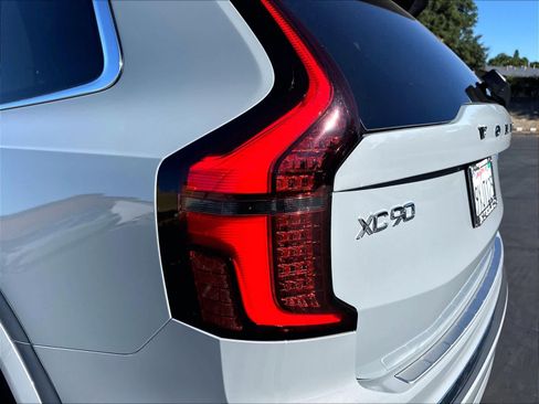 Used 2026 Volvo XC90 T8 Ultra w/ Protection Package Premier AWD/4WD image 33