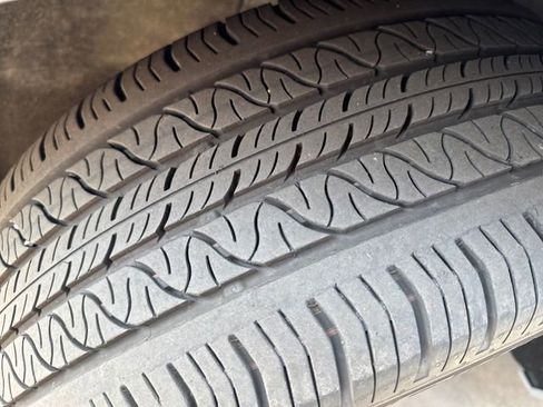 Certified 2024 Buick Envista Avenir image 30