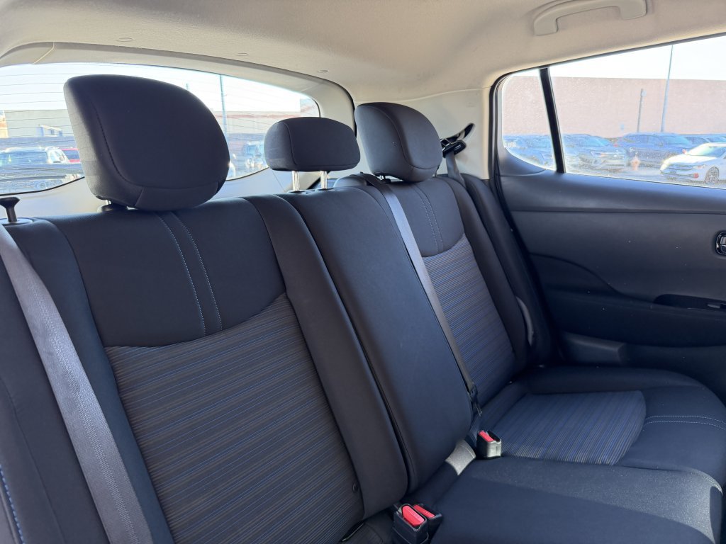 Used 2025 Nissan Leaf SV Plus FWD image 35