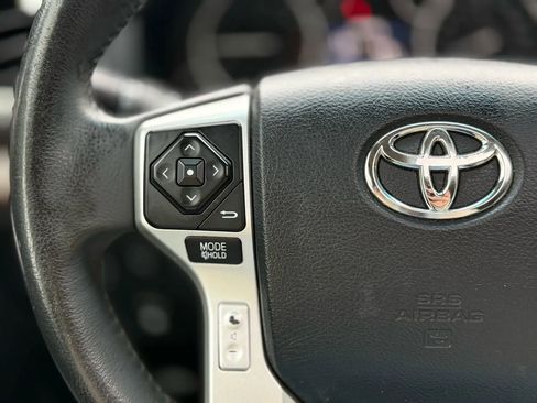 Used 2014 Toyota Tundra Limited image 38