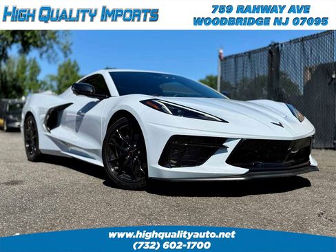 Used 2024 Chevrolet Corvette Stingray Coupe w/ 1LT RWD image 1