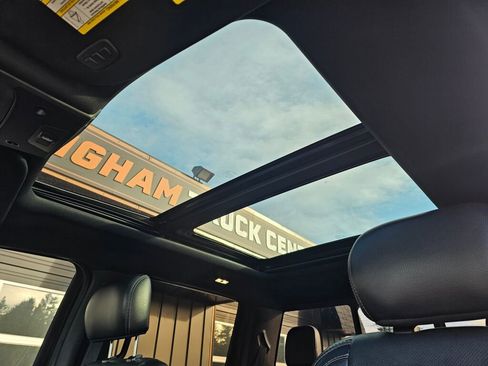 Used 2018 Ford F150 Lariat w/ Equipment Group 502A Luxury image 22