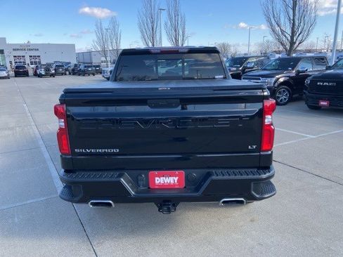 Used 2020 Chevrolet Silverado 1500 LT Trail Boss image 7