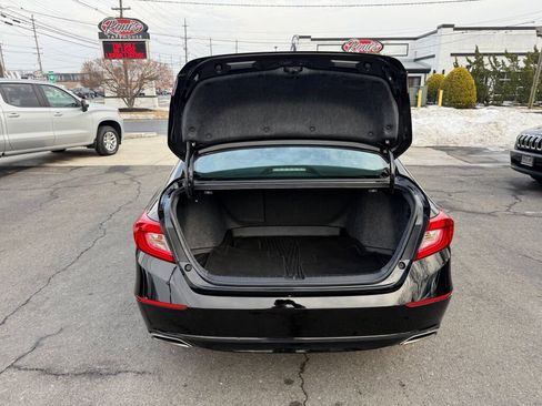 Used 2022 Honda Accord Sport image 30