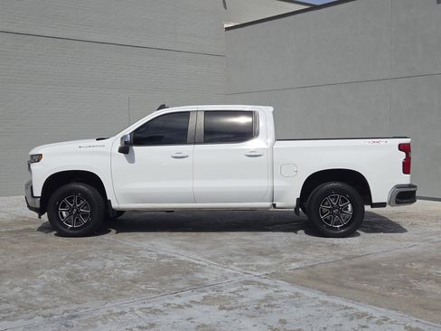 Used 2020 Chevrolet Silverado 1500 LT w/ Convenience Package image 5