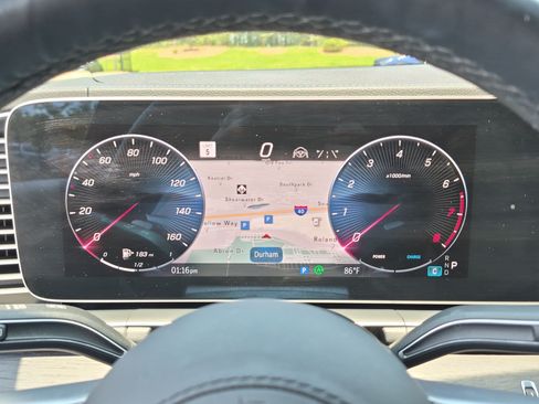 Certified 2025 Mercedes-Benz GLS 450 4MATIC image 21