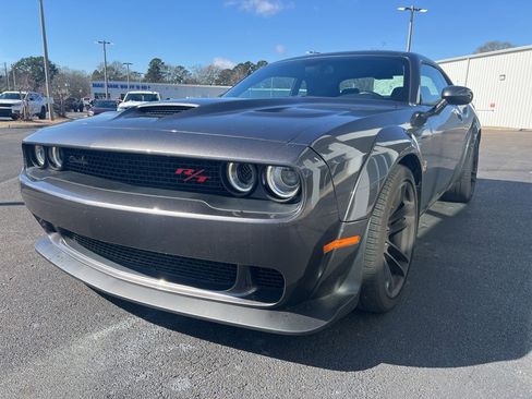 Used 2023 Dodge Challenger R/T Scat Pack image 6