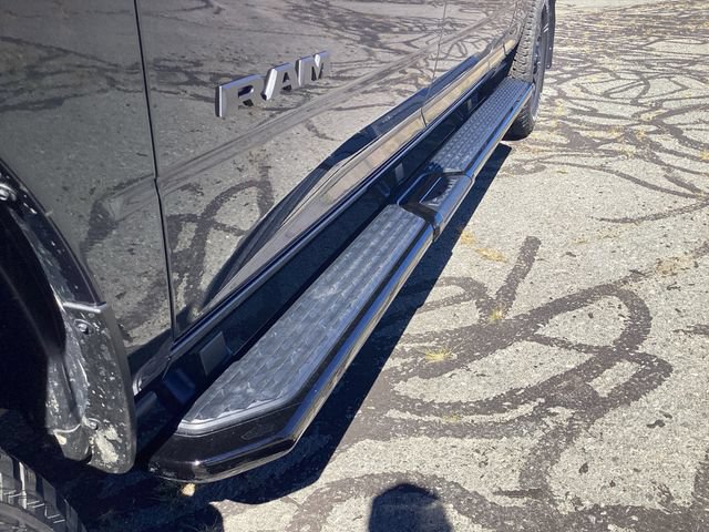 New 2026 RAM 3500 Laramie w/ Night Edition AWD/4WD image 17