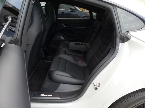 Used 2021 Porsche Taycan Turbo S image 36