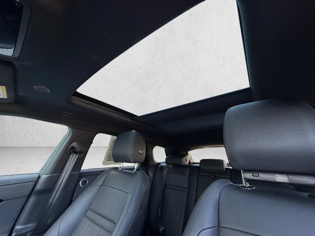 Used 2025 Land Rover Range Rover Evoque S AWD/4WD image 16