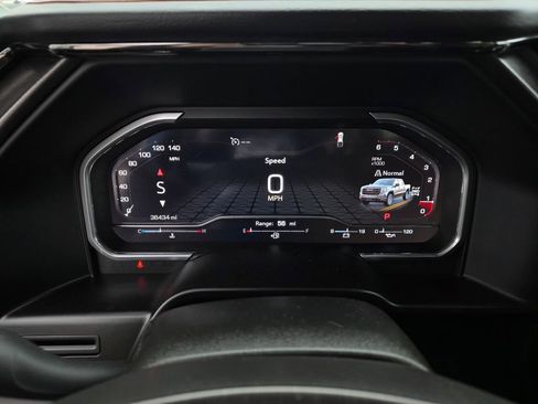 Used 2024 GMC Sierra 1500 AT4 w/ AT4 Premium Package image 15