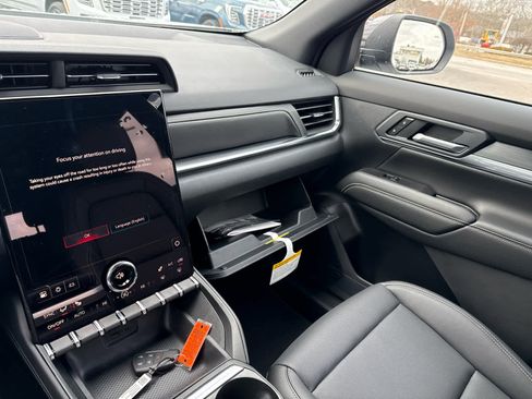 New 2026 GMC Terrain Elevation w/ Elevation Premium Package image 23