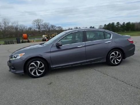 Used 2016 Honda Accord EX-L image 4